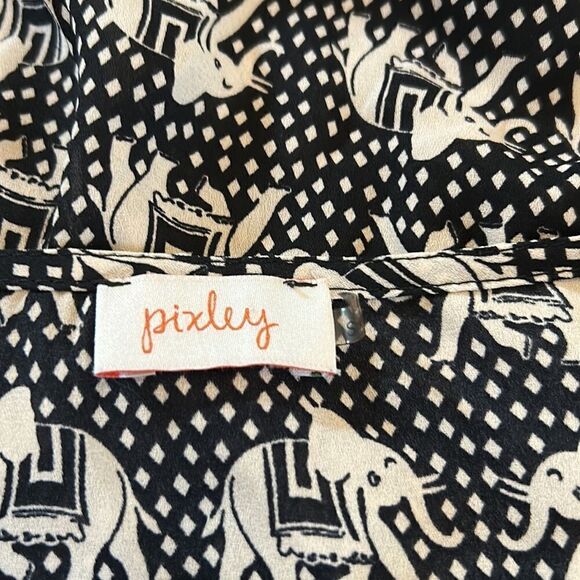 Pixley black tan elephant patterned long rollable sleeve blouse Size S - Picture 6 of 9